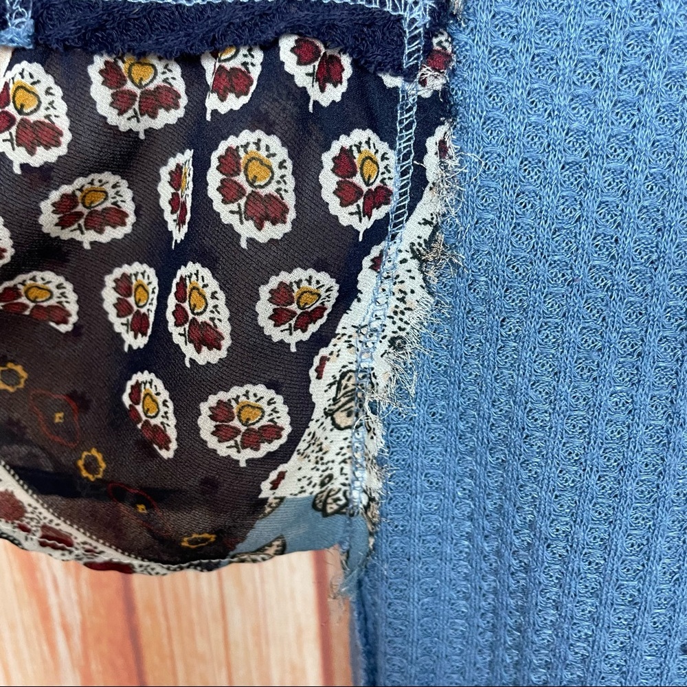 Oversized Patchwork Thermal Blouse Sweater (L) - image 4